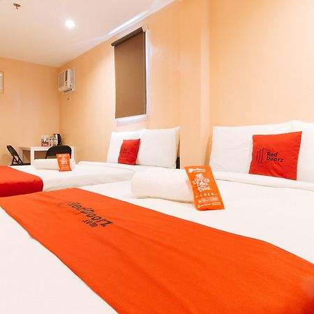 Reddoorz At Hotel Rosemarie Pasay Exterior photo
