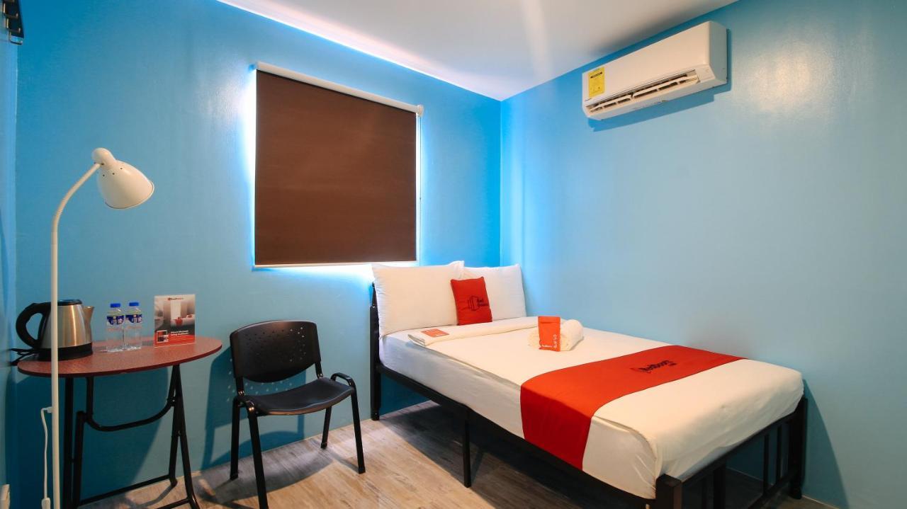 Reddoorz At Hotel Rosemarie Pasay Exterior photo