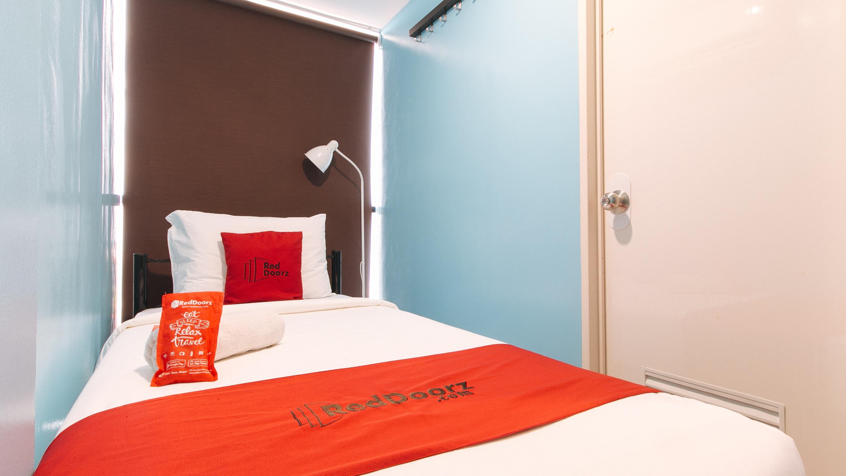 Reddoorz At Hotel Rosemarie Pasay Exterior photo