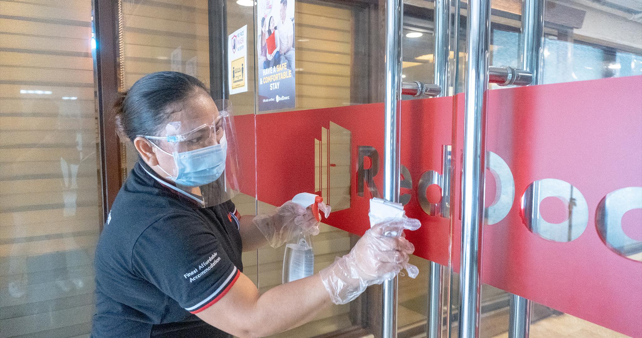 Reddoorz At Hotel Rosemarie Pasay Exterior photo